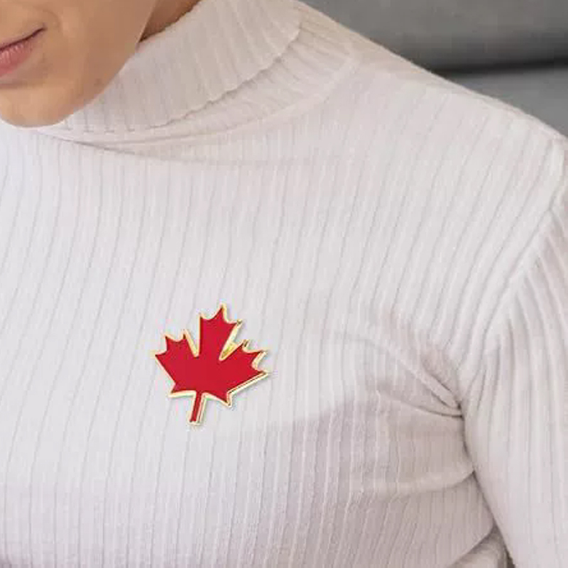 Enameled Red Maple Brooches Ca - đánh giá và giá Women'S Accessories Canada
