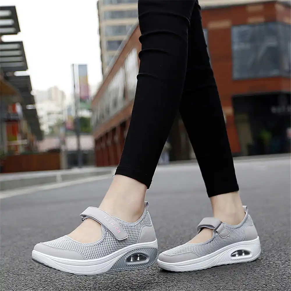 36-41 Demi-season Colored Snea - đánh giá và giá Women Accessories Brand Name
